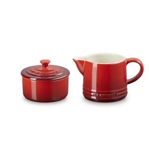 Le Creuset Signature Cream and Sugar Set (cerise)